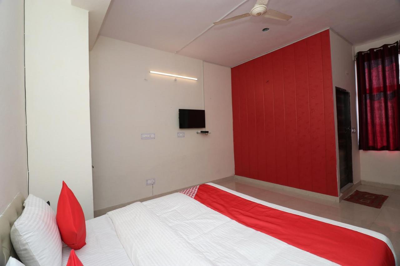 Oyo 26652 Roop River Resort Naupala エクステリア 写真